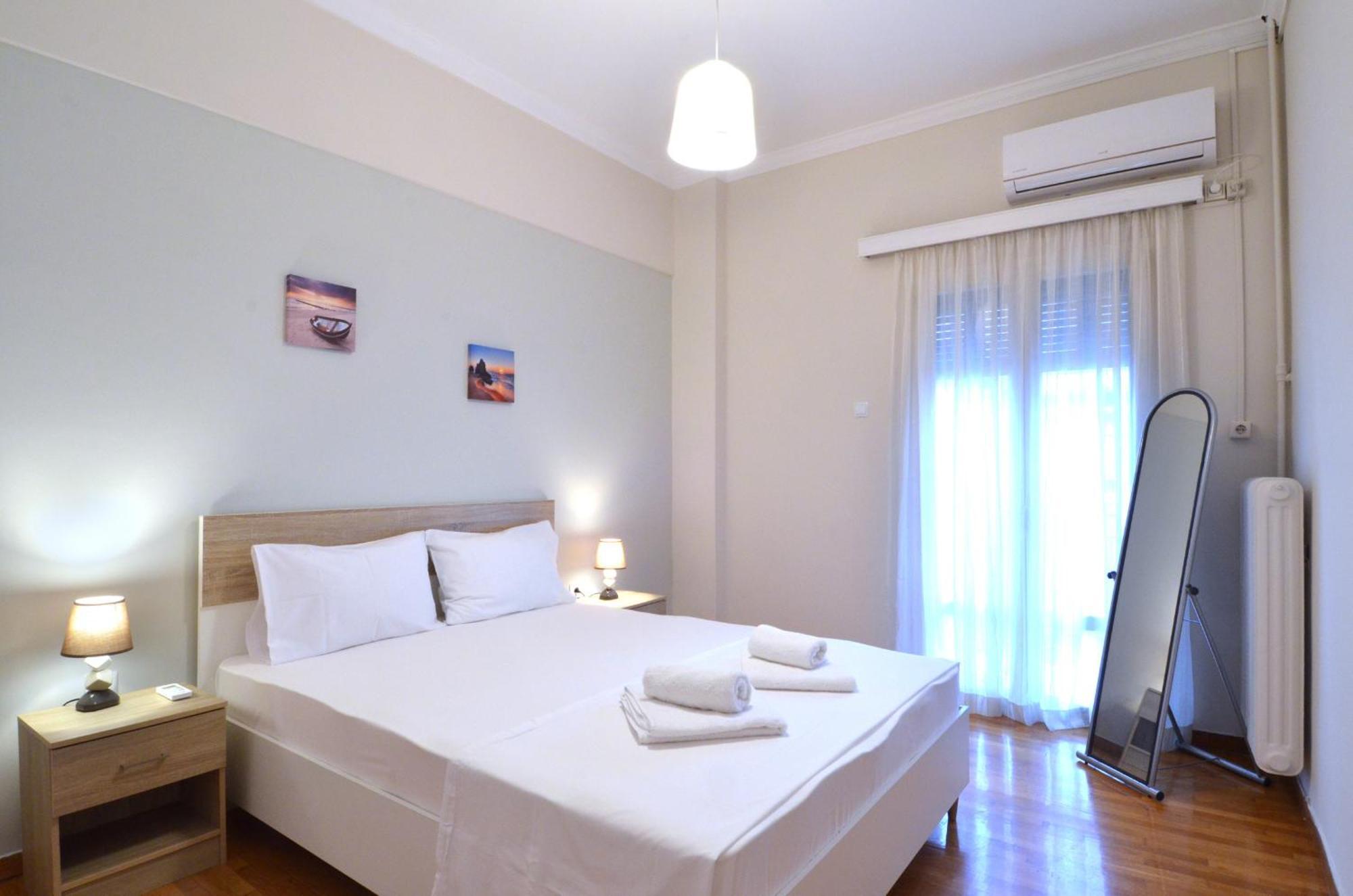 Niovis, A Nice And Cozy Apartment アテネ エクステリア 写真